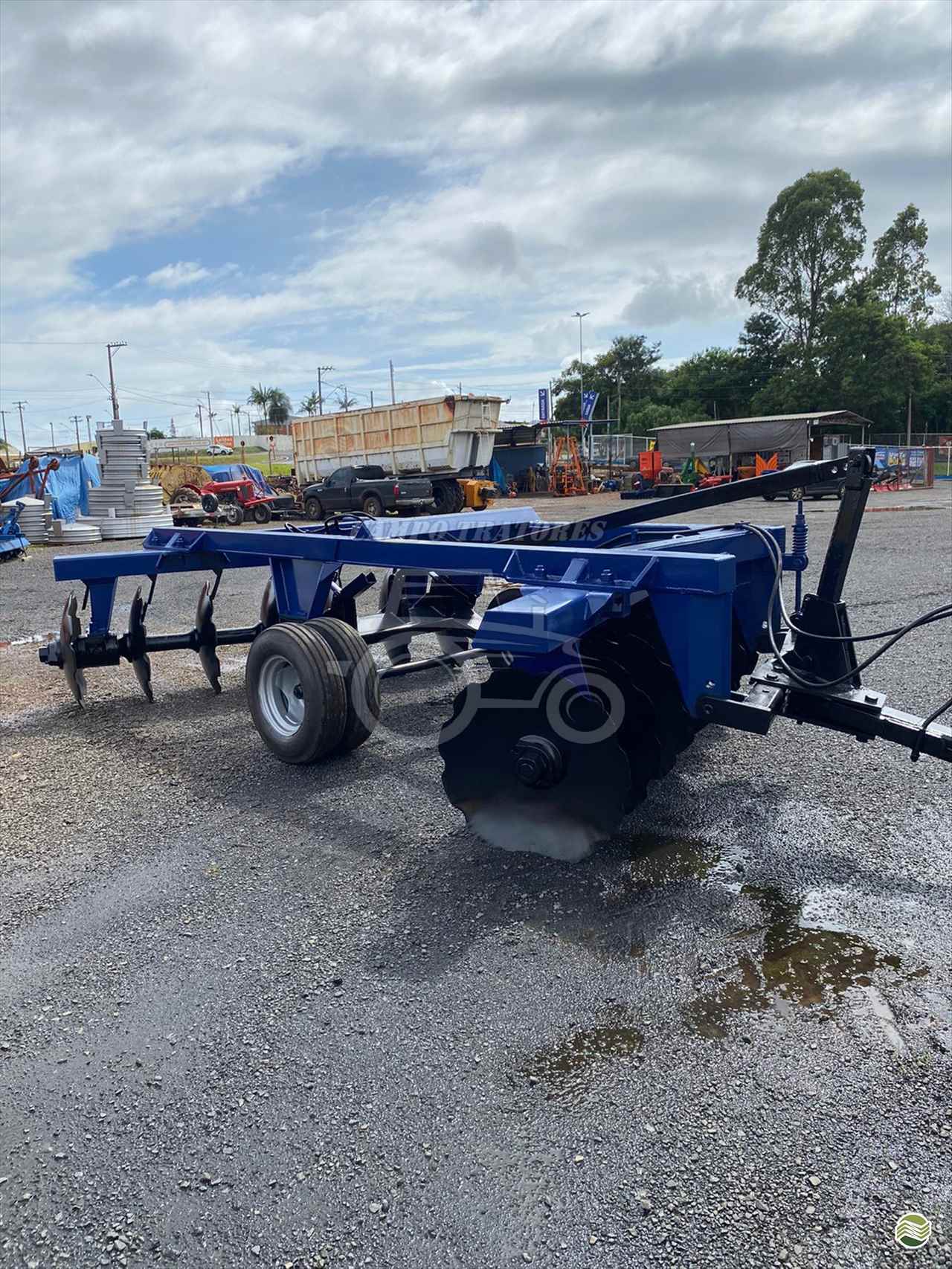 IMPLEMENTOS AGRICOLAS GRADE ARADORA ARADORA 14 DISCOS Campo Tratores SAO CARLOS SÃO PAULO SP
